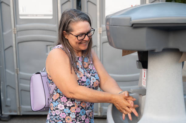 Best Construction site porta potty rental  in Hutchinson, KS